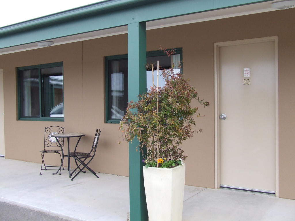גולבורן The Bakehouse Motel מראה חיצוני תמונה